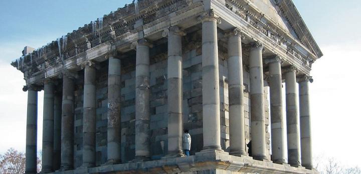 Voyage sur-mesure, Le Temple de Garni